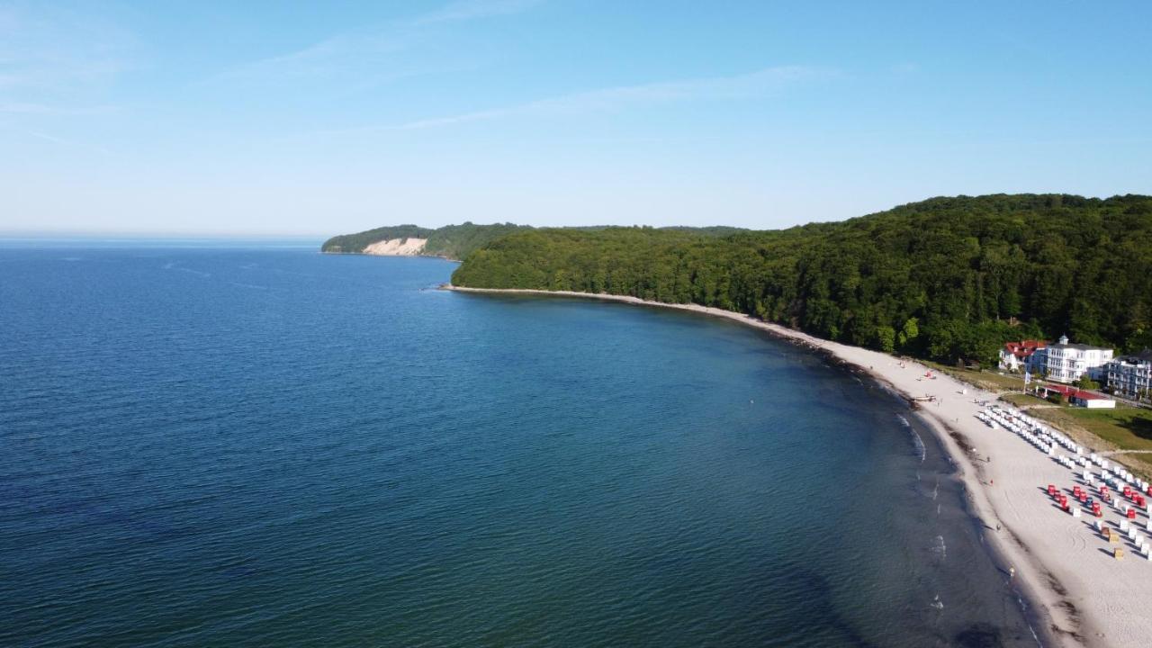 Strandvilla Gudrun zur Meerseite mit Balkon Ostseebad Ostseebad Binz Exterior foto