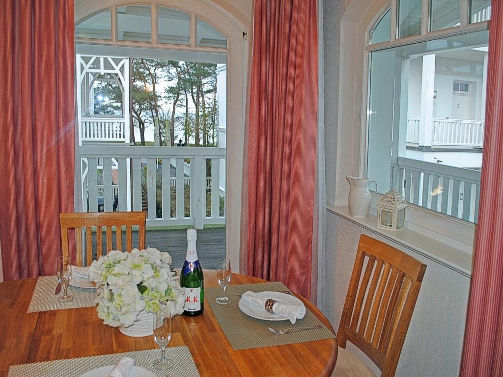 Strandvilla Gudrun zur Meerseite mit Balkon Ostseebad Ostseebad Binz Exterior foto